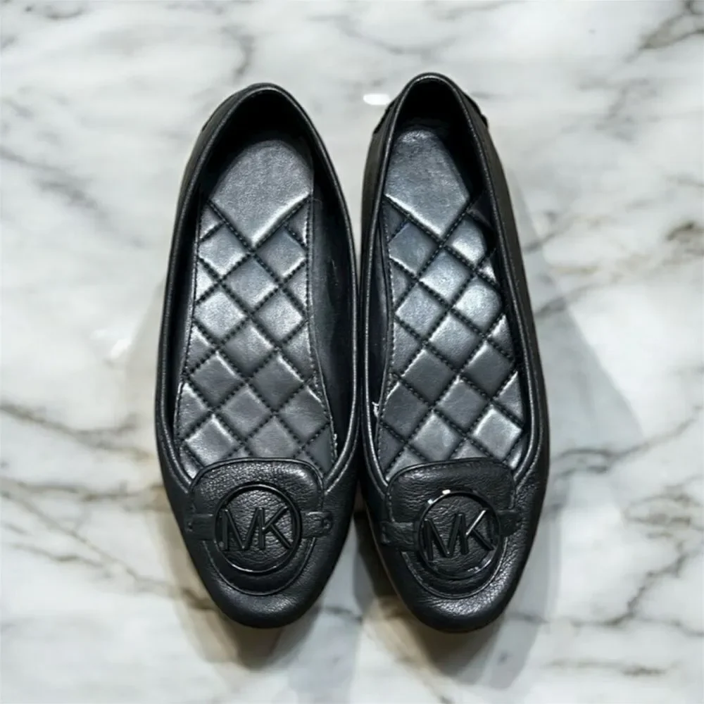 0327 Michael Kors black shoes